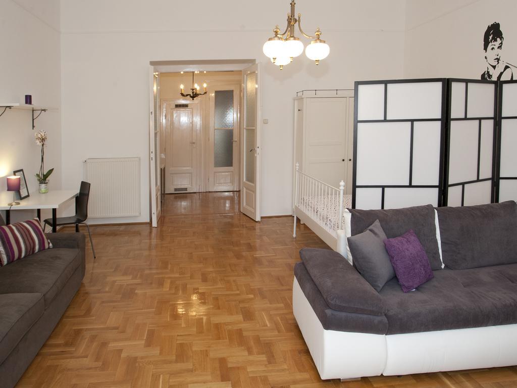 Alice Apartment Budapest Zimmer foto